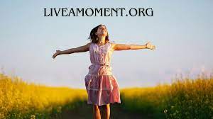 Liveamoment.org: A Journey to Mindfulness and Well-Being